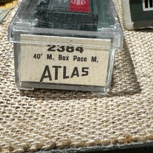 Atlas NScale pacemaker Freight Service Boxcar, 174478 - Picture 6 of 6